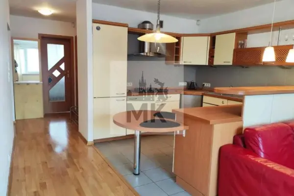 małopolskie, Kraków, Kraków-Krowodrza, Krowodrza, Bytomska, 3 pokoje, kuchnia, balkon, w pobliżu Królewskiej.