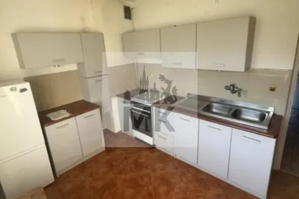 małopolskie, Kraków, Kraków-Nowa Huta, Czyżyny, Centralna, Czyżyny, 41m2 . KAWALERKA LUB 2 POKOJE ( 1 Z ANEKSEM KUCHENNYM)